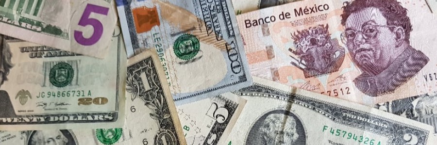 Dólar a peso rompe la barrera de los 18 mientras el peso continúa debilitándose